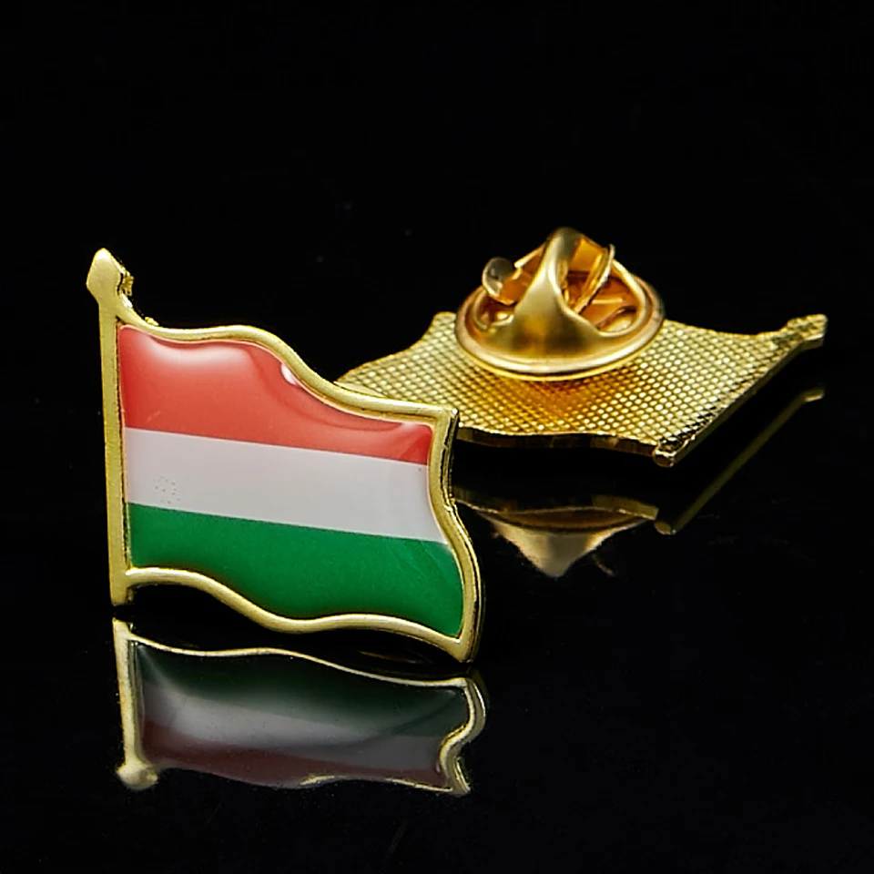 

Exquisite Hungary Flag Lapel Pin Solid Metal Flag Lapel Pin Brooch