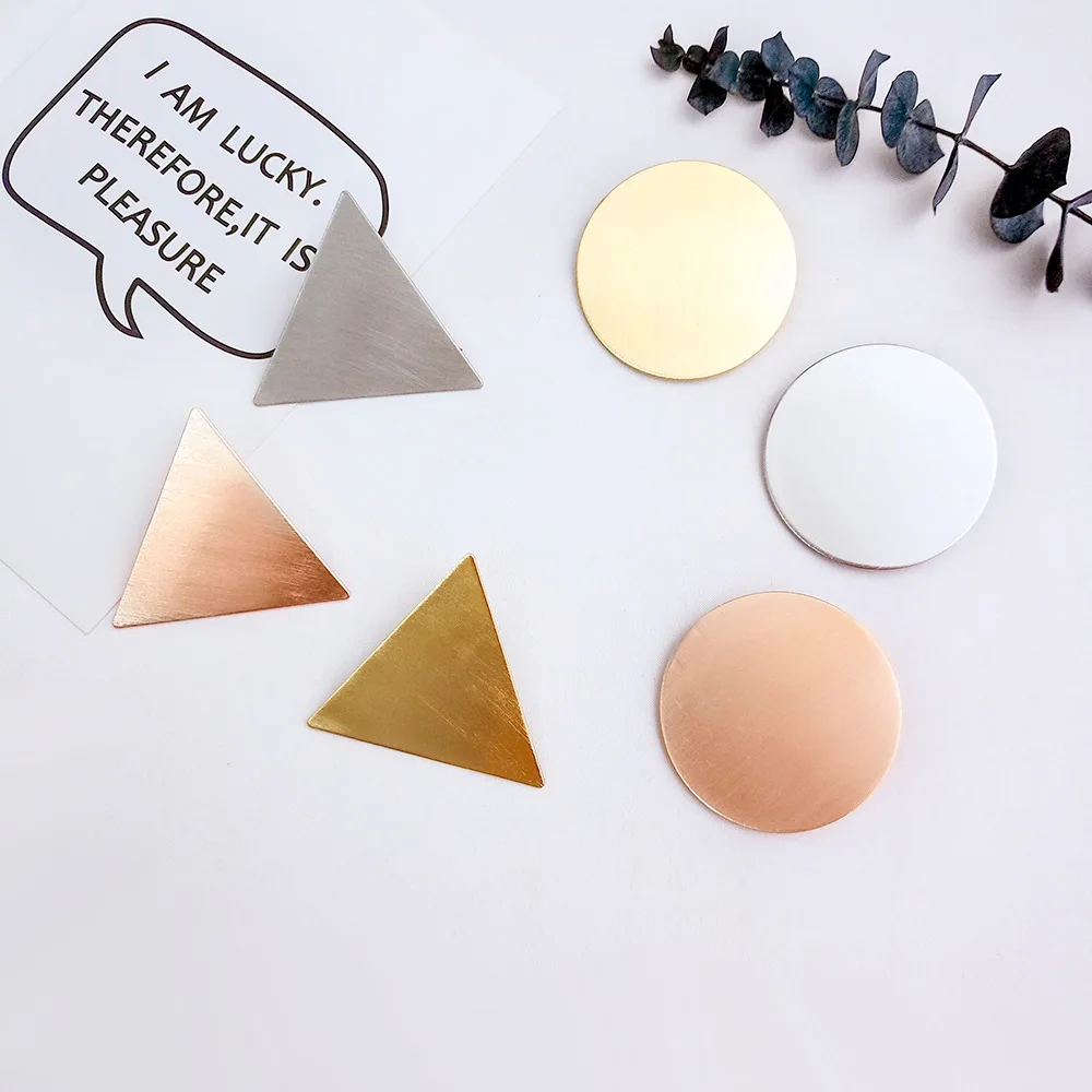 8946037733_1477228732