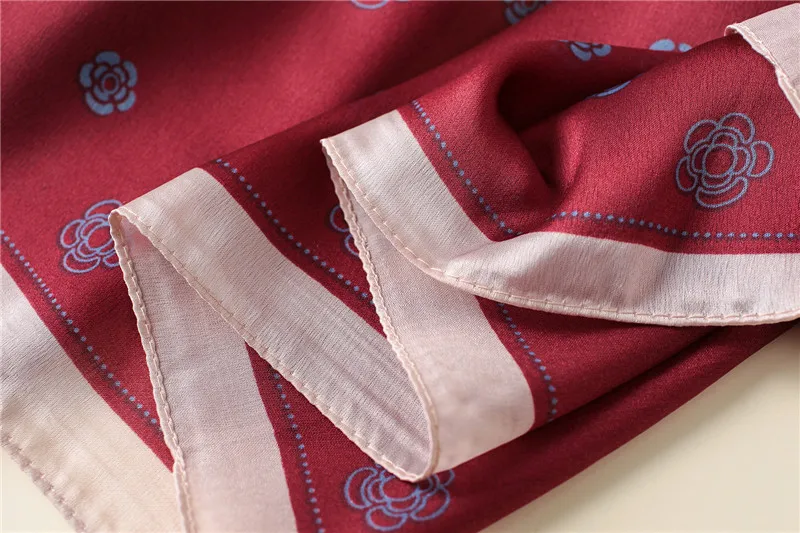 4971966283_2070773686