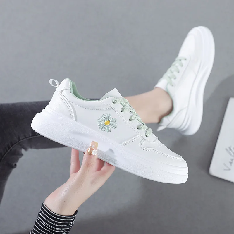 Schoenen Nieuwe Vrouwen Mode Sneakers Hoge Kwaliteit Pu Laag Uitgesneden  Schoenen Vrouw Platform Skate Schoenen Dames Casual Loafers Beste verkopers| Sneakers voor vrouwen| - AliExpress