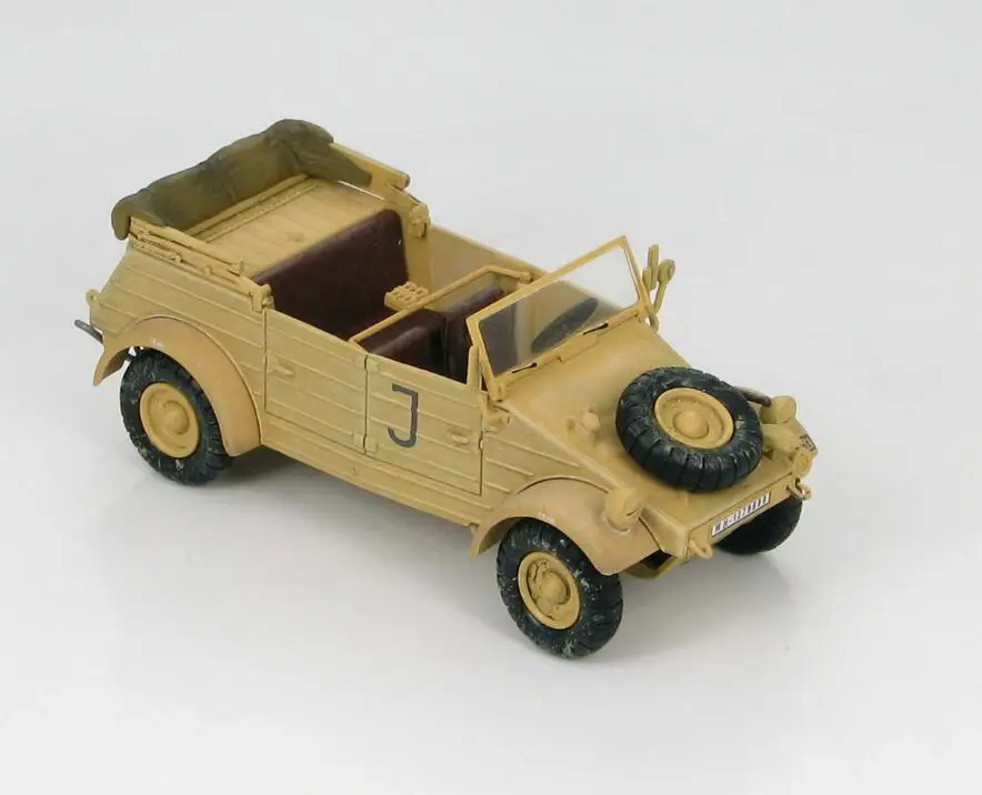 HM kubelwgen type 82 Afrika-Corpss PzAbt 501 HQ компания обслуживания Tunisia 1943 1/48 литья под давлением модель грузовика