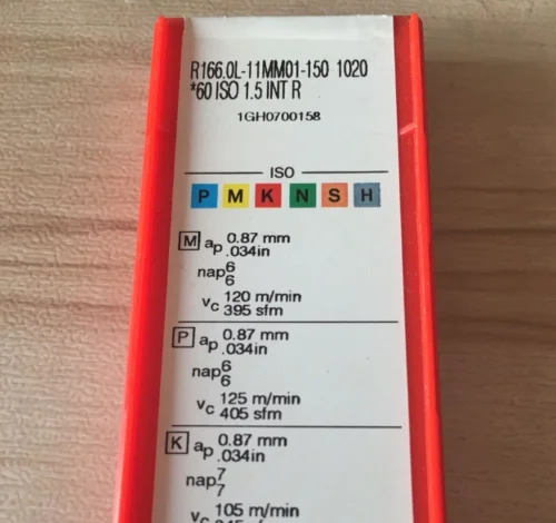 10 шт. вставки карбида R166.0L-11MM01-150 1020