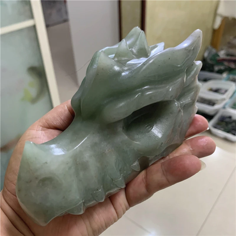 

Natural Green Aventurine Crystal Handmade Carved Dragon Head Skull Polished Animal Powerful Statue For Home Decoration Gift