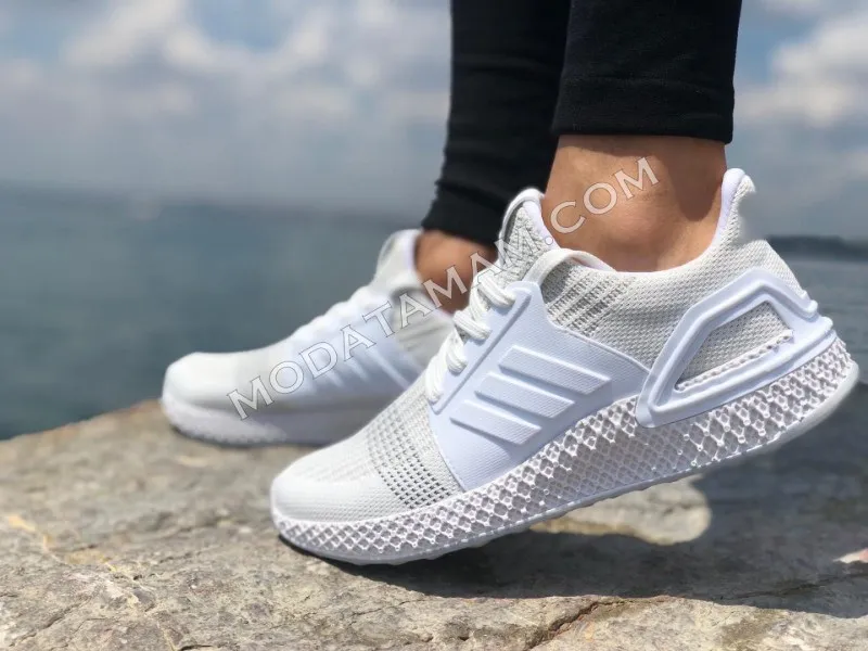 

Adidas Ultra Boost White