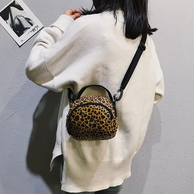 

Small Bag Women's Autumn And Winter New Style Velvet Leopord Pattern Handbag Korean-style Versatile Fashion Retro Crossbody Bag