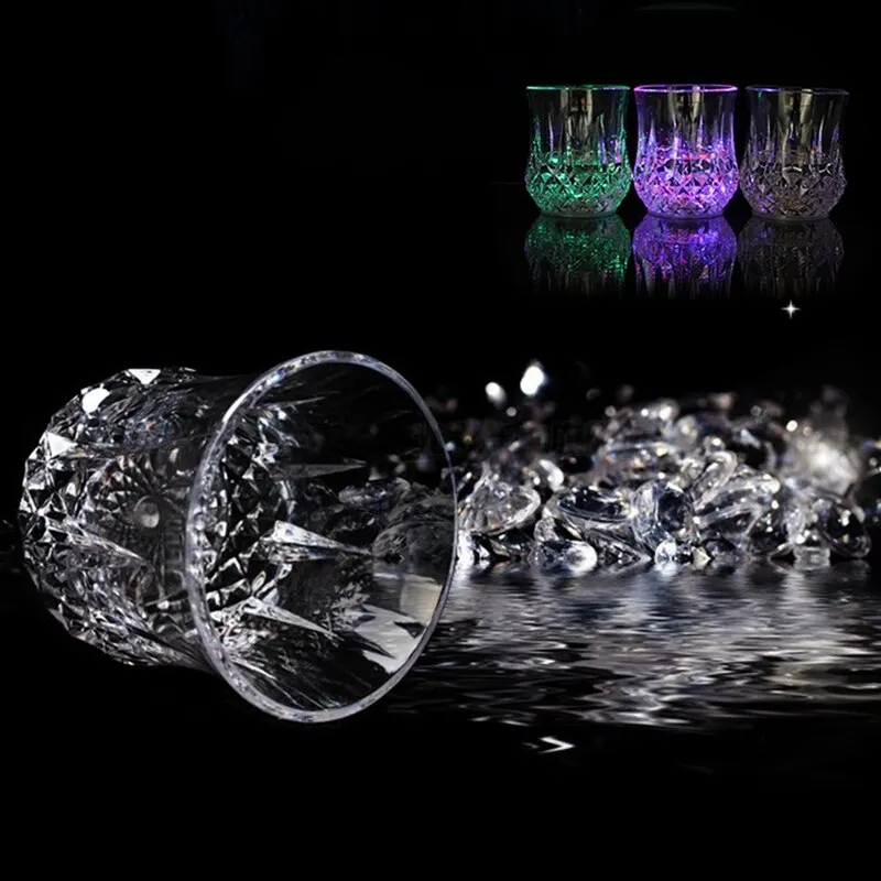 LED Glitter Beer Cup Pineapple Carved Mugs Whisky Cocktail Beer Stein Wine Cup For Party Club Bar DIY Night Decor Cups 1pc