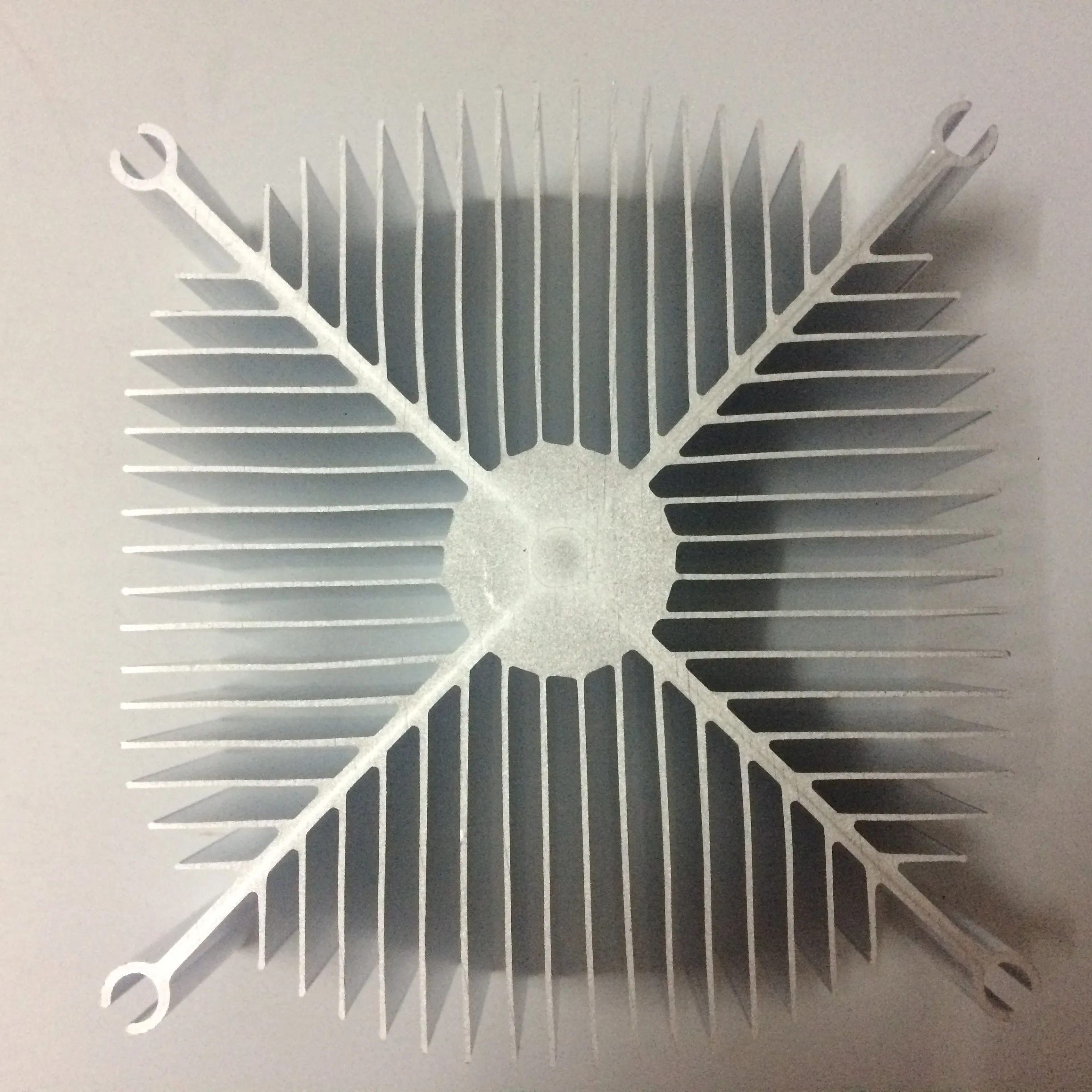 

DIY LED Sun Flower Radiator 86x78x30mm Power chip aluminum heat sink computer radiator cpu