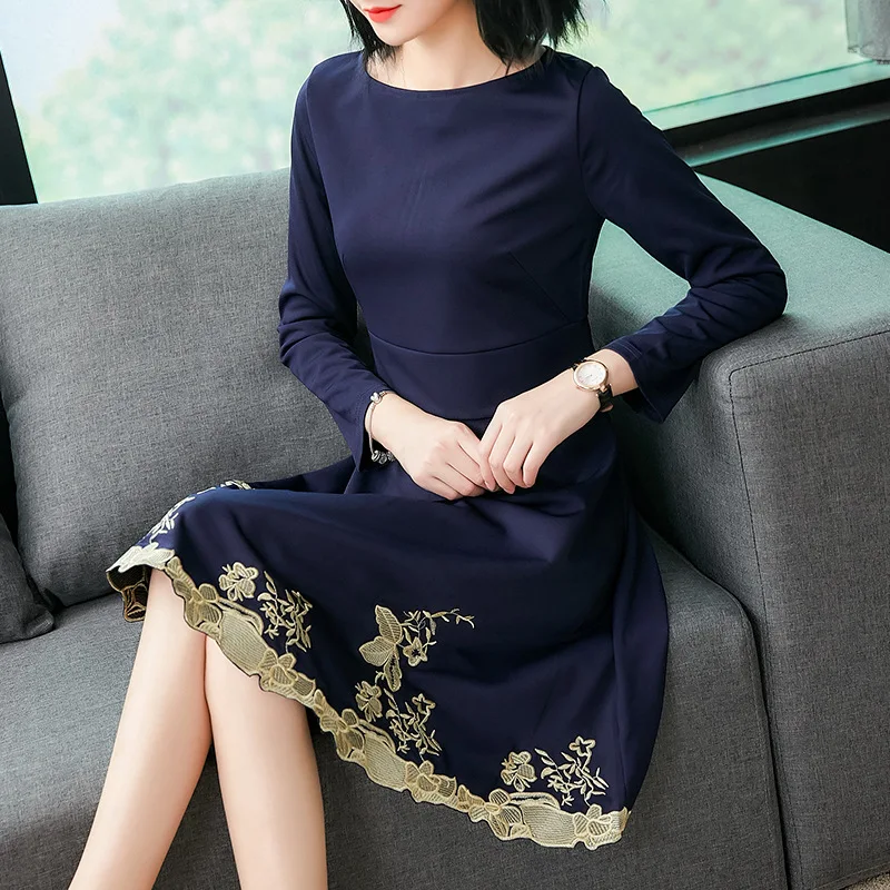 

Ozhouzhan 2018 Autumn Clothing New Style Embroidered Slim Fit A- line Skirt Horizontal Neck Long Sleeve Debutante Dress Women's