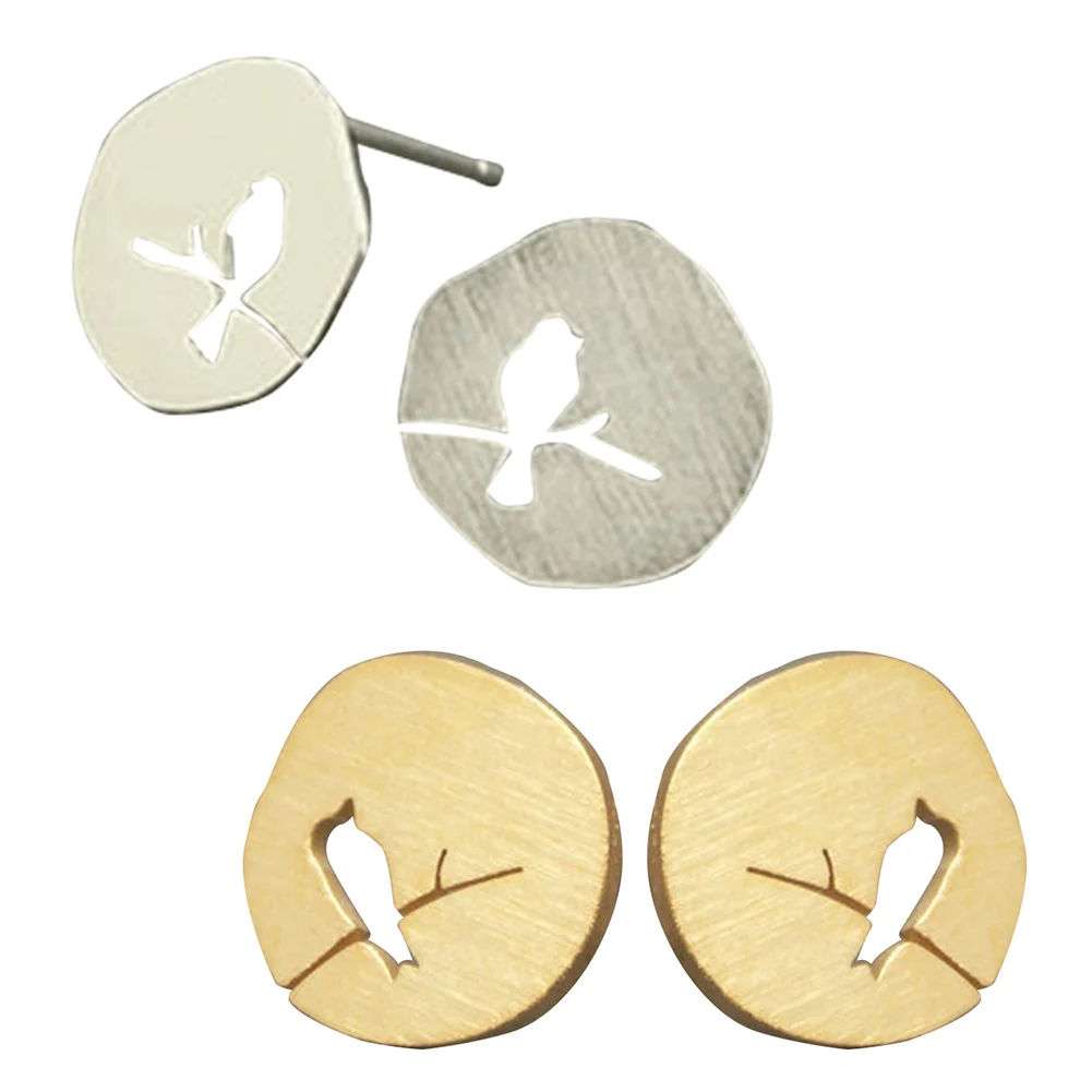 

1Pair New Fashion Design Cute Small Hollow Animal Bird On A Branch Stud Earring For Women Vintage Wedding Earrings