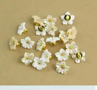20pcs/lot Size:13mm Flower Button Pretty Rhinestone Buttons Accessories Resin for Shirt Clothing Decoration (KK-200) 2