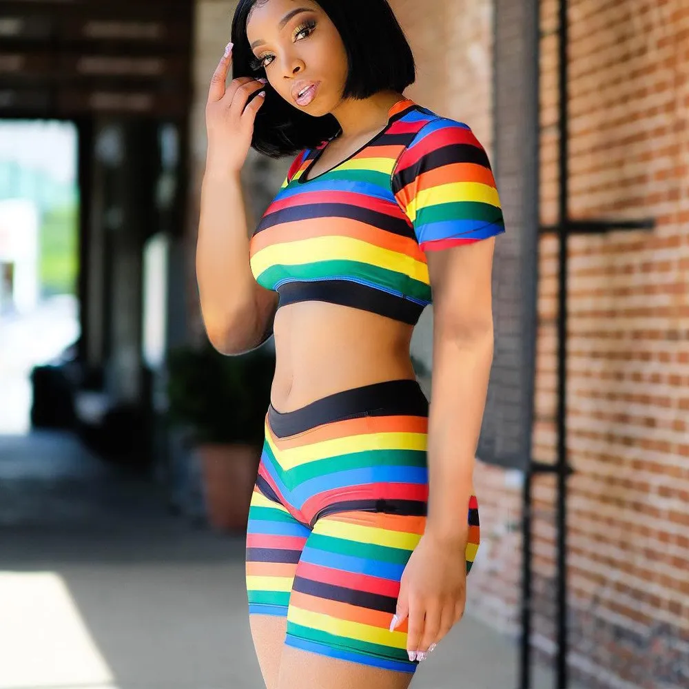 

Nice Sexy Rainbow Striped 2 Piece Outfits O-Neck Women Short Sleeve Crop Top Shorts Casual Sets Two Piece Suits Summer Clothes