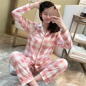 

Spring and autumn cute plaid pajamas cotton comfortable can wear two-piece suit shirt lapel pajamas long sleeves home service