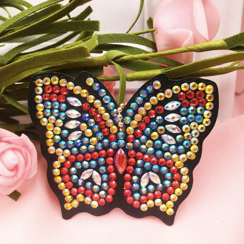 

4Pcs Butterfly Design 5D Full DIY Diamond Painting Keychain Custom Painitng With Round Beads One Pack Special Diamond