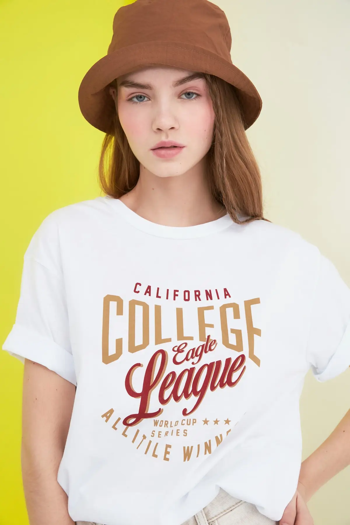 Trendyol Printed Boyfriend Knitted T-Shirt TWOSS21TS0628 | Женская одежда