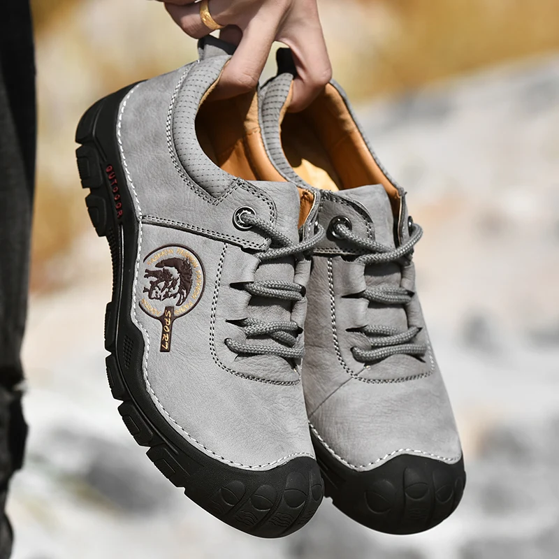 

Man Hiking Shoes Genuine Leather Thick Bottom Non-slip Sports Shoes High Quality Outdoor Sole Protection Men Sneakers Walking