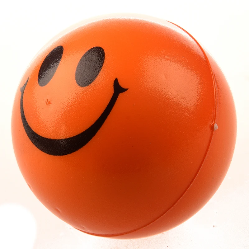 Счастливый оранжевый шар