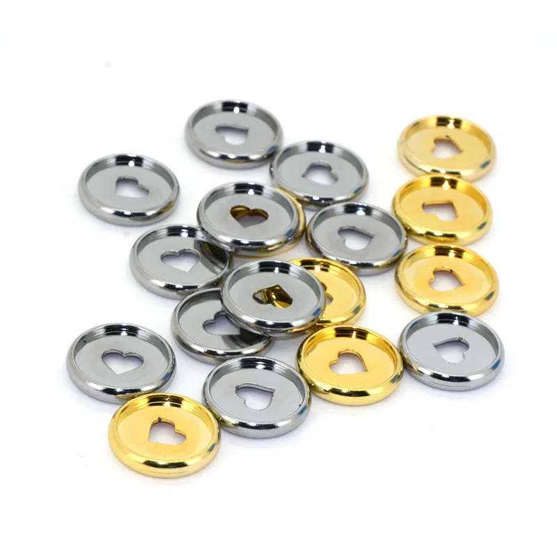 Рисунок 5 - Блокноты с отверстием в форме гриба