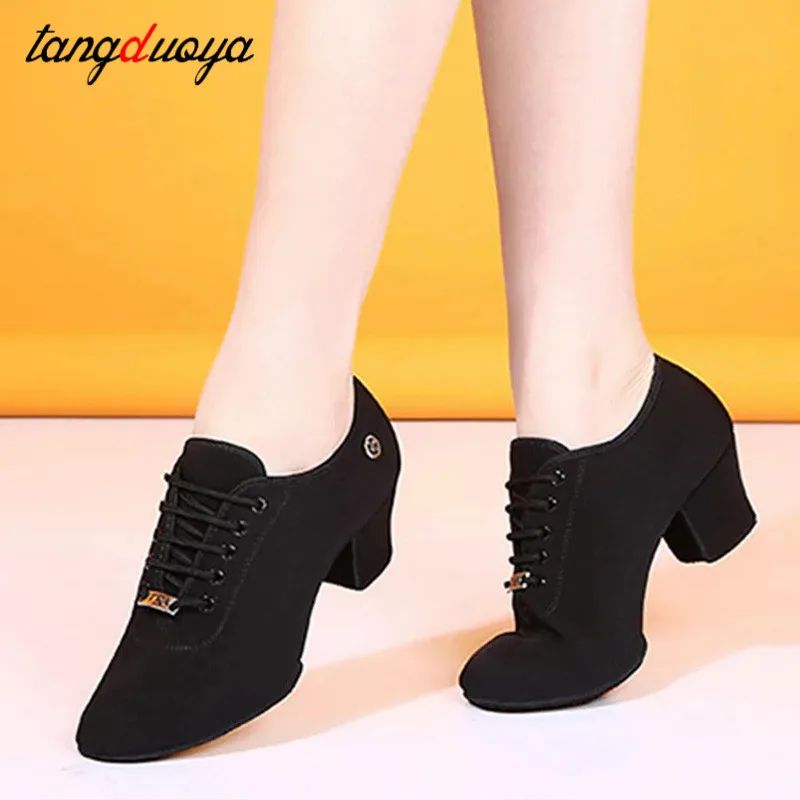 Dance Shoes Woman's Latin Ballroom Dance Shoes Soft Sole Cloth Women Tango Practice Dance Shoes Middle Heel Ladies Non-Slip Sneakers