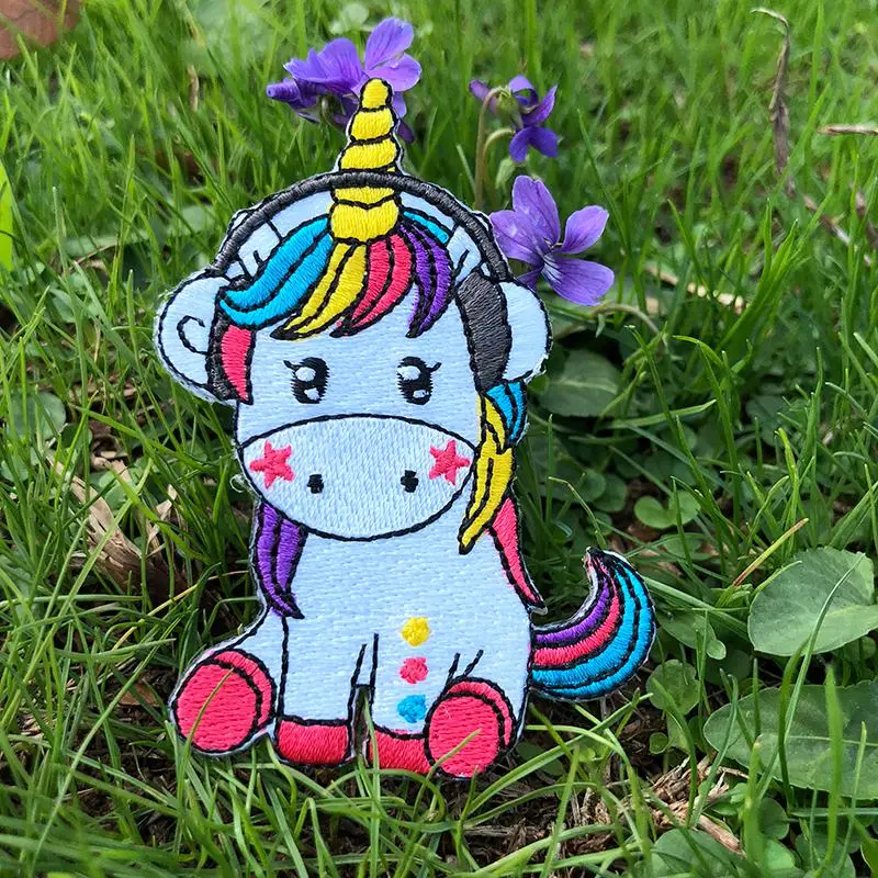 Prajna Hippie Unicorn Patches Embroidered Patches For Clothing DIY Magic Rainbow Stripes Iron On Patches For Kids Cloth Applique 