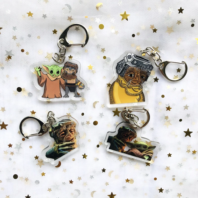 Movie Mandalorian Baby Yoda Keychain Cute Yoda & Mando Animated Children's Toy Pendant Keychain Car Keychain