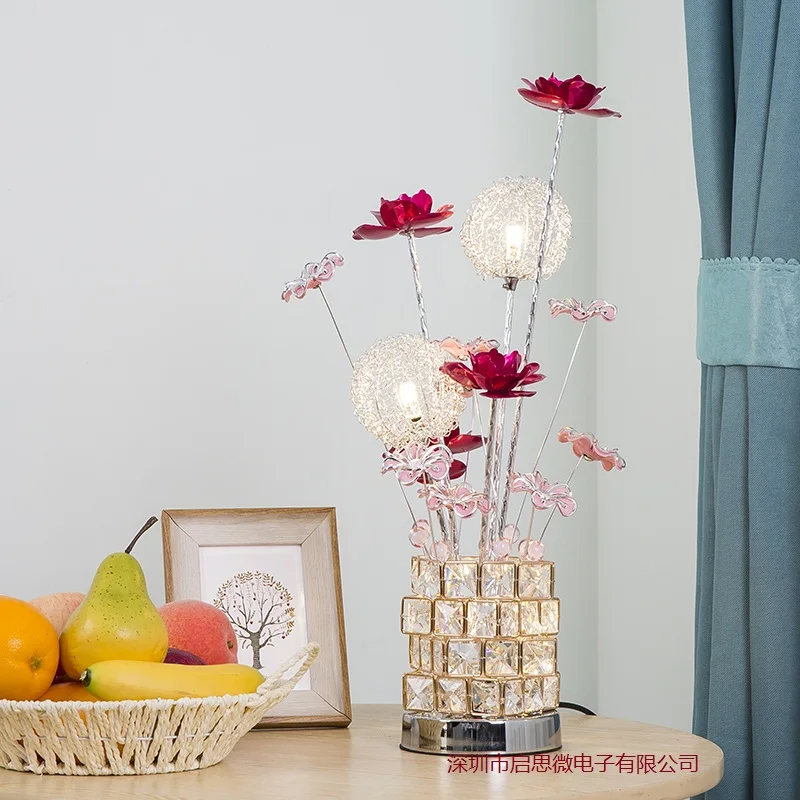 

Creative Holiday Modern Metal Art Minimalist Hollow Table Lamps Reading Lamp Night Light Bedroom Desk Lighting Home Decoration