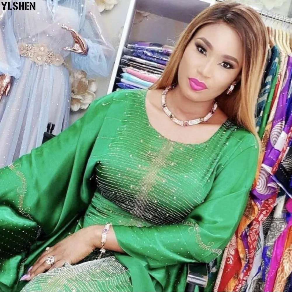 African Dresses for Women Dashiki Diamond African Clothes Bazin Boubou Robe Africaine Muslim Long Dress Headtie Head Wraps Grown 01