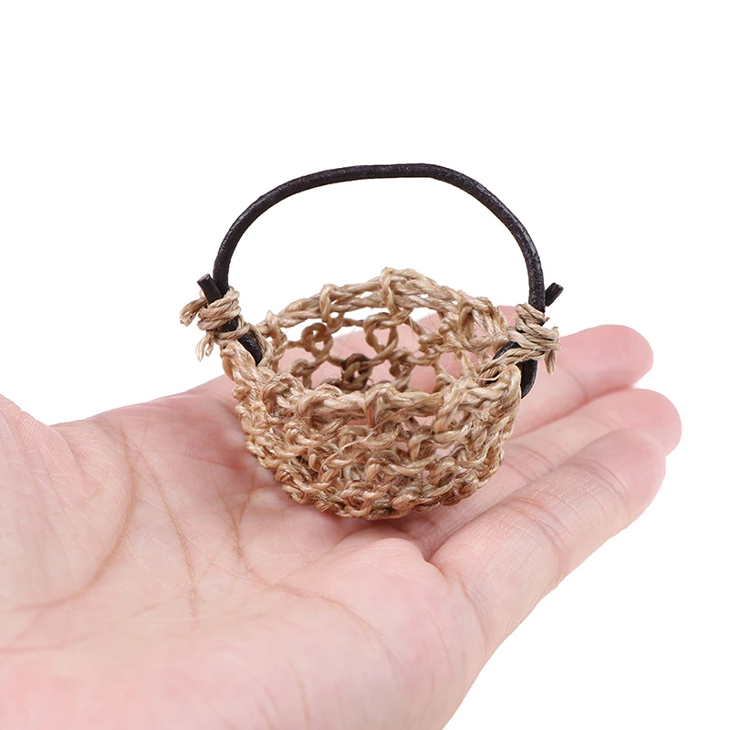 1pc Mini Cute Dollhouse Rattan Frame Hand-woven Vegetable Basket Dolls Miniature Decoration