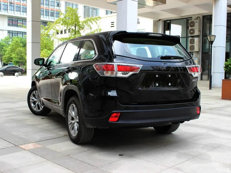 u_autohomecar__wKjBwVe8DvKAde2lAAntYmZMhM0820