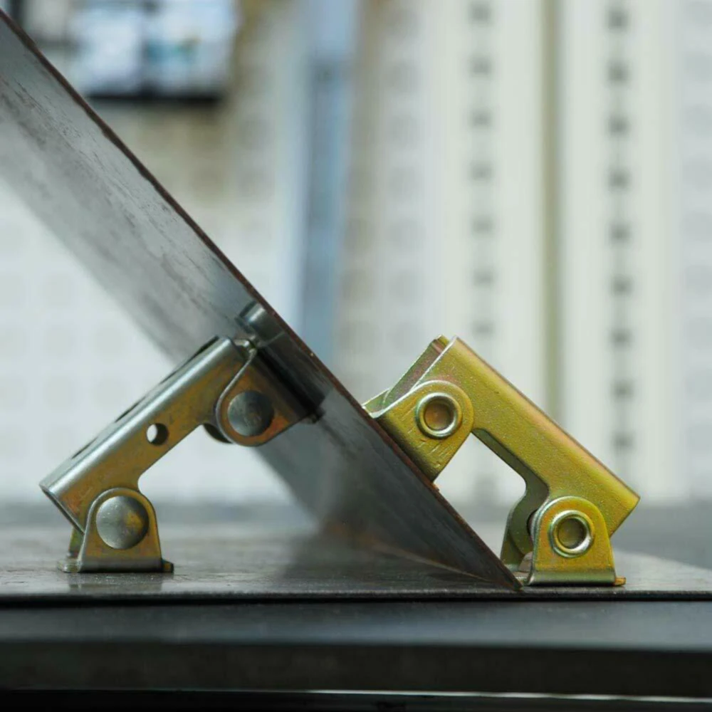 2pcs V-type Clamps V-shaped Magnetic Welding Holder Welding Fixture Hand Tool Easy Install Adjustable Sturdy Welding Fixture
