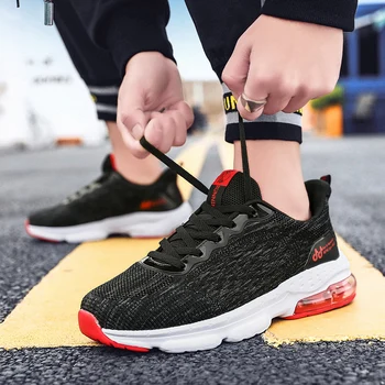 

2020 Light Weight Running Shoes Black White Men Anti Slip Luxury Walking Shoes Comfortable Breathable Athletic Gym Sneakers New