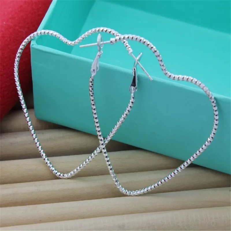 

925 Sterling Silver Earrings Wave Pattern Heart-Shaped Fashion Simple Earrings For Women'S Wedding Jewelry Gifts
