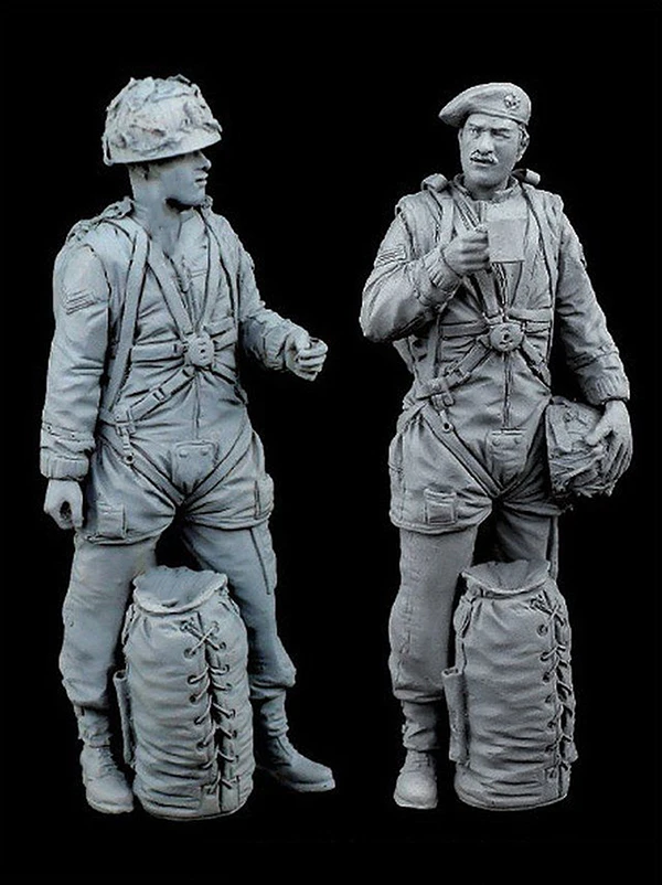 

1/35 Resin Model Building Kit Figure paratrooper