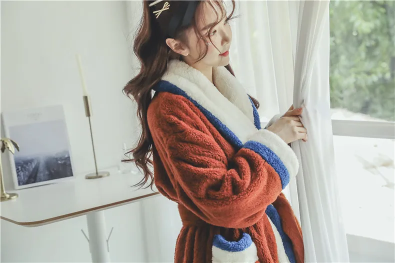 Winter Women Nightgown Three-color Mosaic Coral Velvet Female Long Section Thickening Soft Velvet Pajamas Warm Home Service