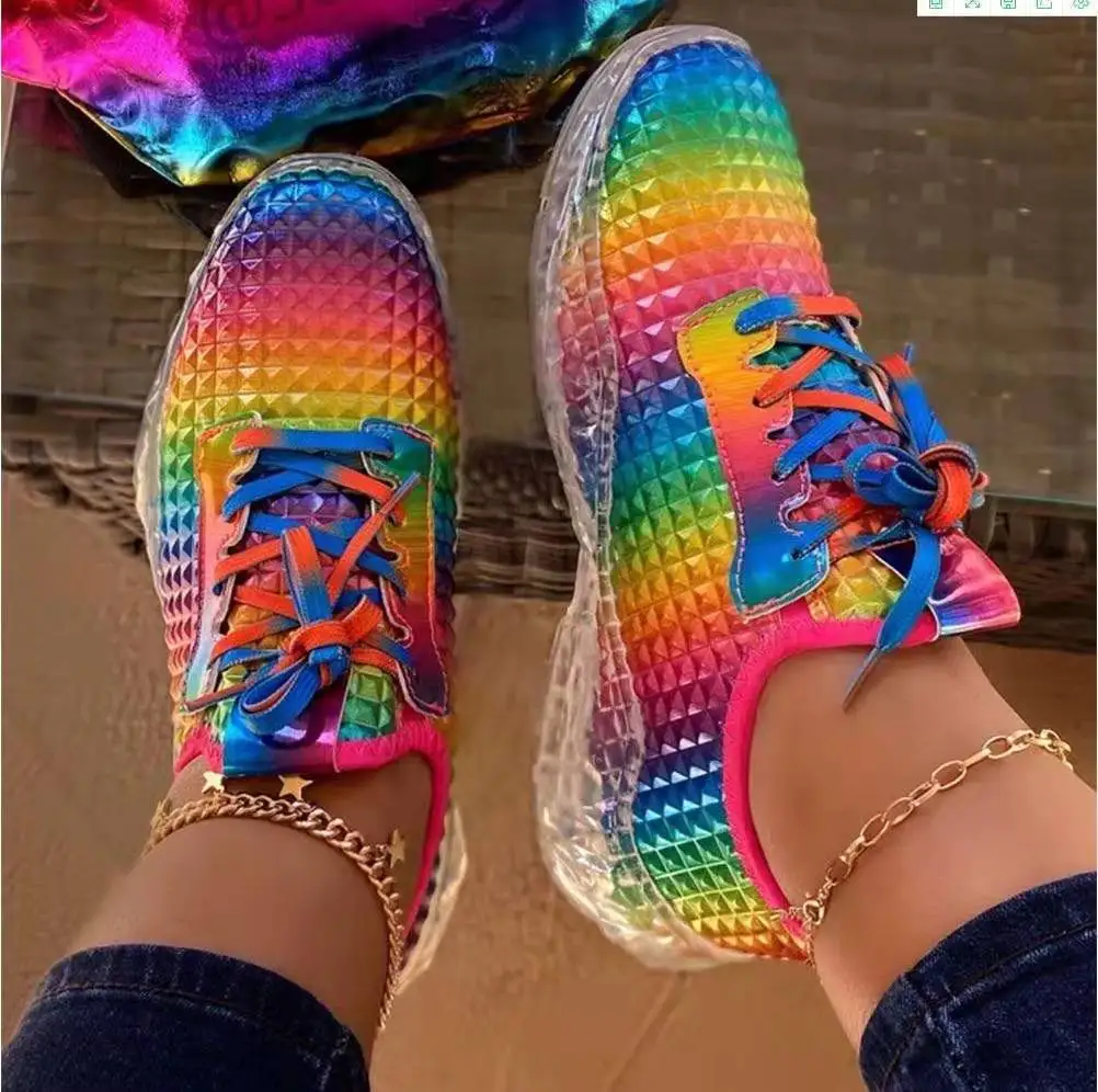 Zapatillas de colores del Arcoíris para mujer, zapatos vulcanizados de cuña, transpirables, informales, de Confort, novedad de 2020