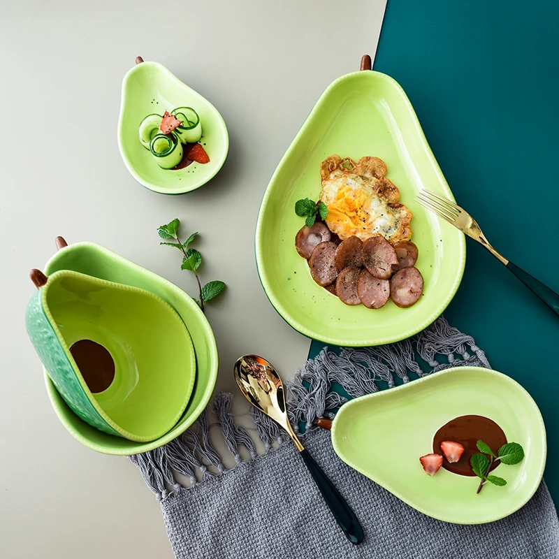 Garneck Ceramic Avocado Shaped Shaped Serving Plate Ceramic Sauce Dish Dip Bowls for Fruits Salads Dessert Appetizer 