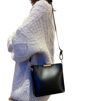 

Women Hobos Bag 2020 Vintage Female Messenger Bag Designer Shoulder Bag Top-handle Bags