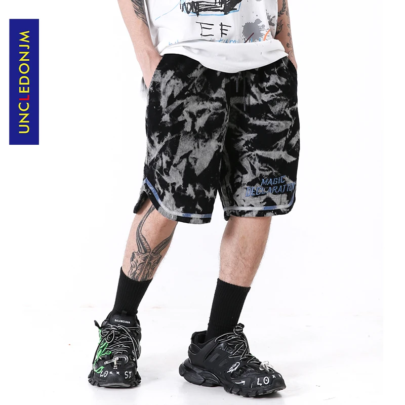 

UNCLEDONJM Tie Dyed Hip Hop Casual Shorts Men Loose Design Shorts 2020 Summer Fashion Male Shorts ED-Y925