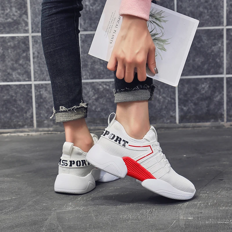 2019 Spring Light Sport Shoes Women Breathable Fashion Lace-up Mesh Casual Shoes Womens Loafers Chunky Shock-Absorbant Sneakers