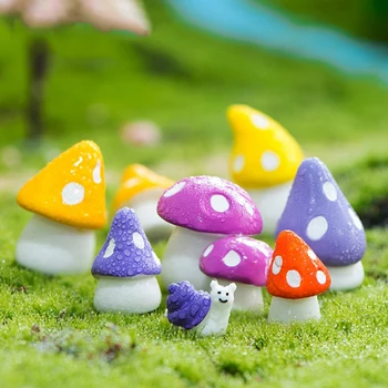 

New Artificial Mushroom Doll House Fairy Garden Miniatures Terrariums Resin Crafts Figurines For Home Decoration