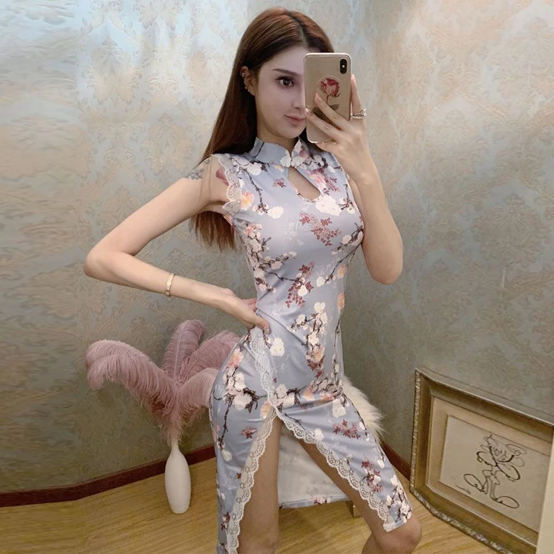 Китайское платье, атласное платье cheongsam, женское белье, qipao, с лямкой через шею, с выемкой, с косой вилкой, Кружевное облегающее восточное платье, атласное платье - Цвет: color1