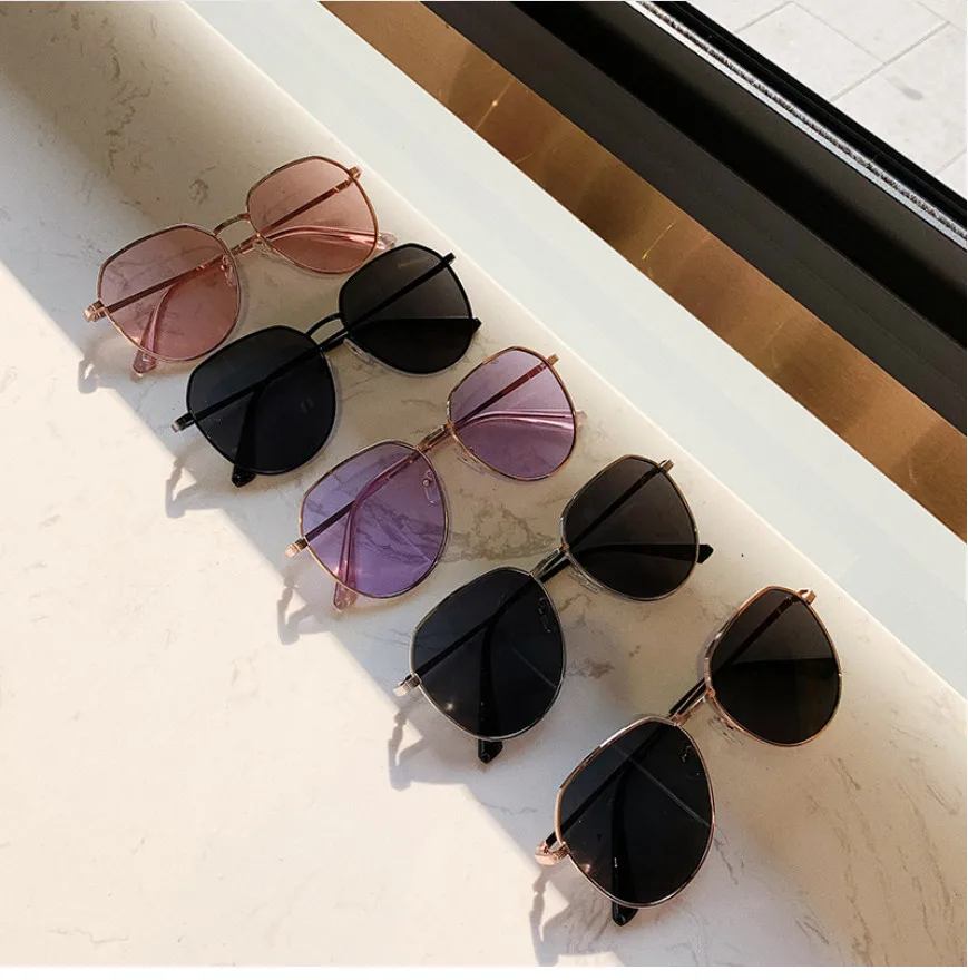 VWKTUUN, круглые солнцезащитные очки для женщин, винтажные очки, металлическая оправа, брендовые дизайнерские солнцезащитные очки, геометрические солнцезащитные очки, UV400 оттенки
