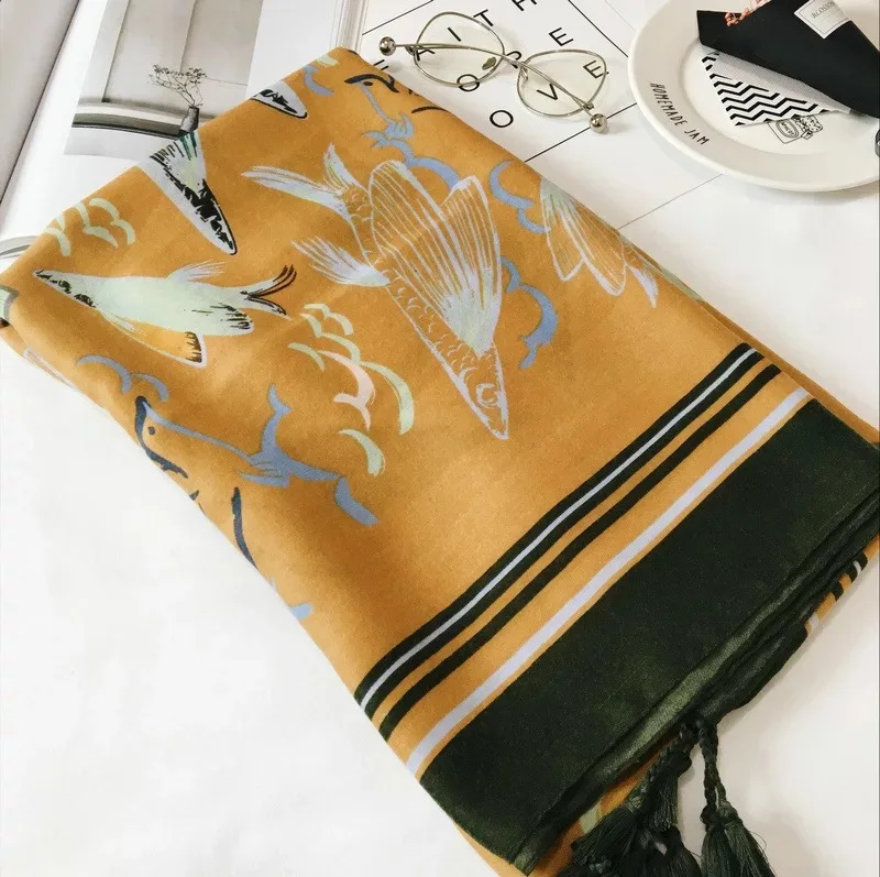 

L1062 Summer Scarf Vintage Flower Print silk Women Fashion Shawl Scarf for Women Spring Soft Beach Towel Female Scarf