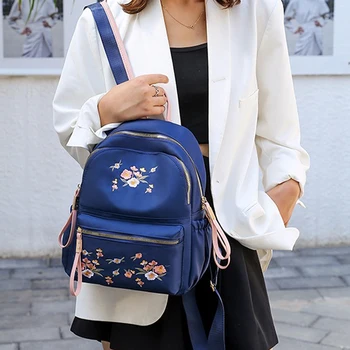 

2020 Women Embroidery PU Leather Backpacks For Teenage Girls Travel Bagpacks Ladies Female Soft Leather Backpacks Flowers