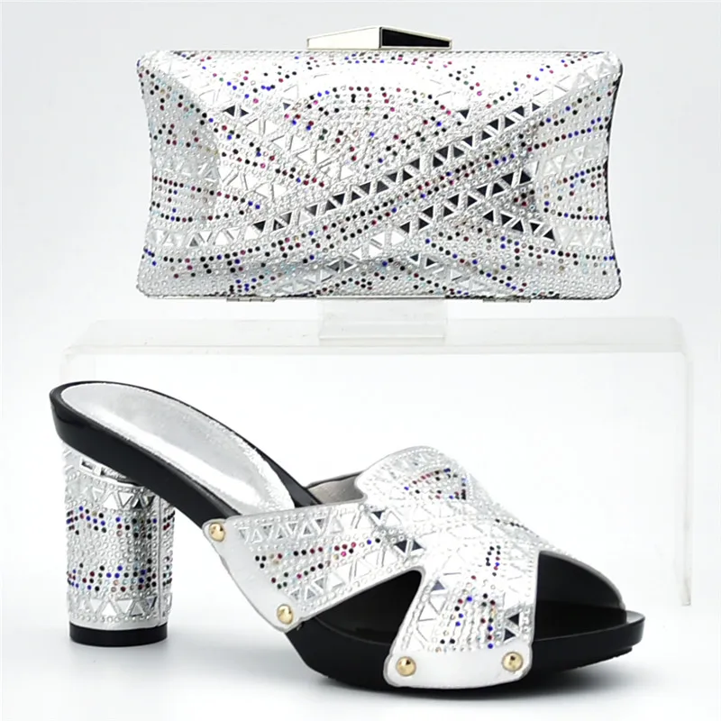 Новый комплект из туфель и сумочки в итальянском стиле для вечерние женщин ухода