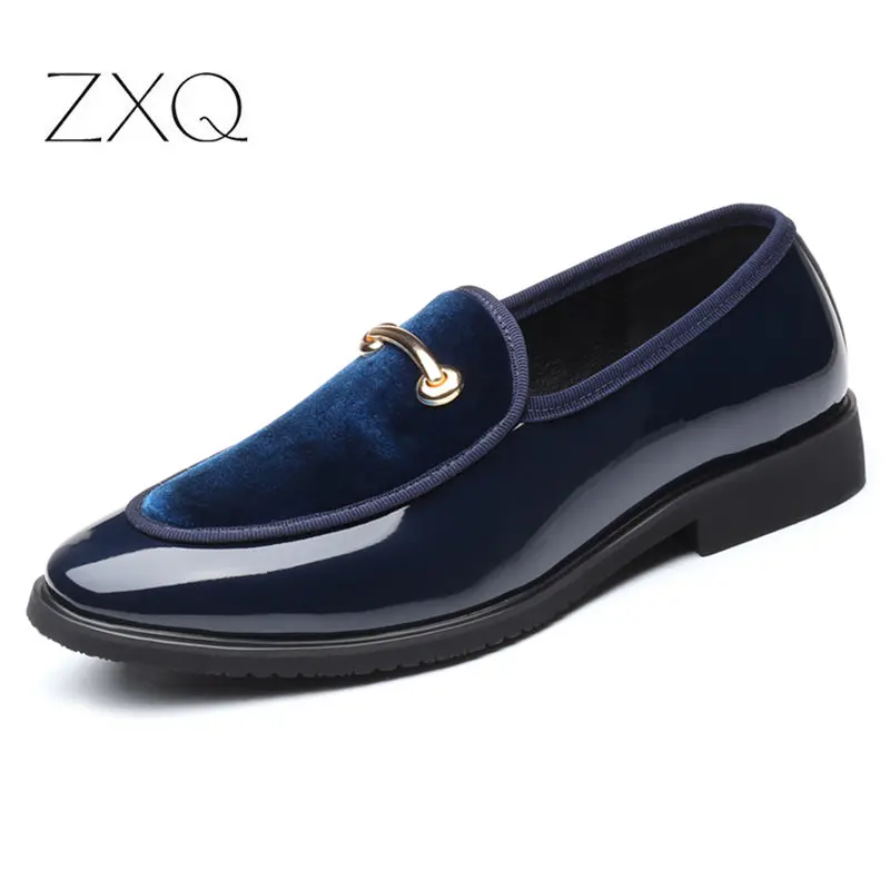 

2019 New Fashion Men Formal Patent Leather Flat Slip-on Dress Shoes Casual Pointed Toe Solid Color Wedding Loafers Men Shoes