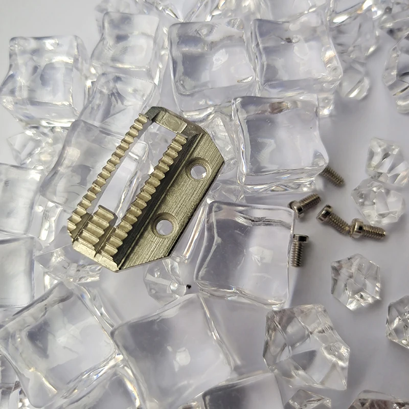 Q X YUN Sewing Machine Parts tooth Feed Dog B1613-555-HOO Single needle Lockstitch Sewing Machine 3