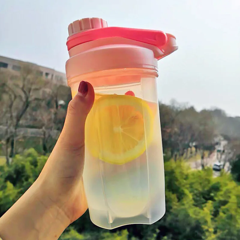 

500ml Sports Water Bottle Shake Plastic Milkshake Explosion Shaker Outdoor Travel Portable Bottles Leak Proof Kettle Drinkware