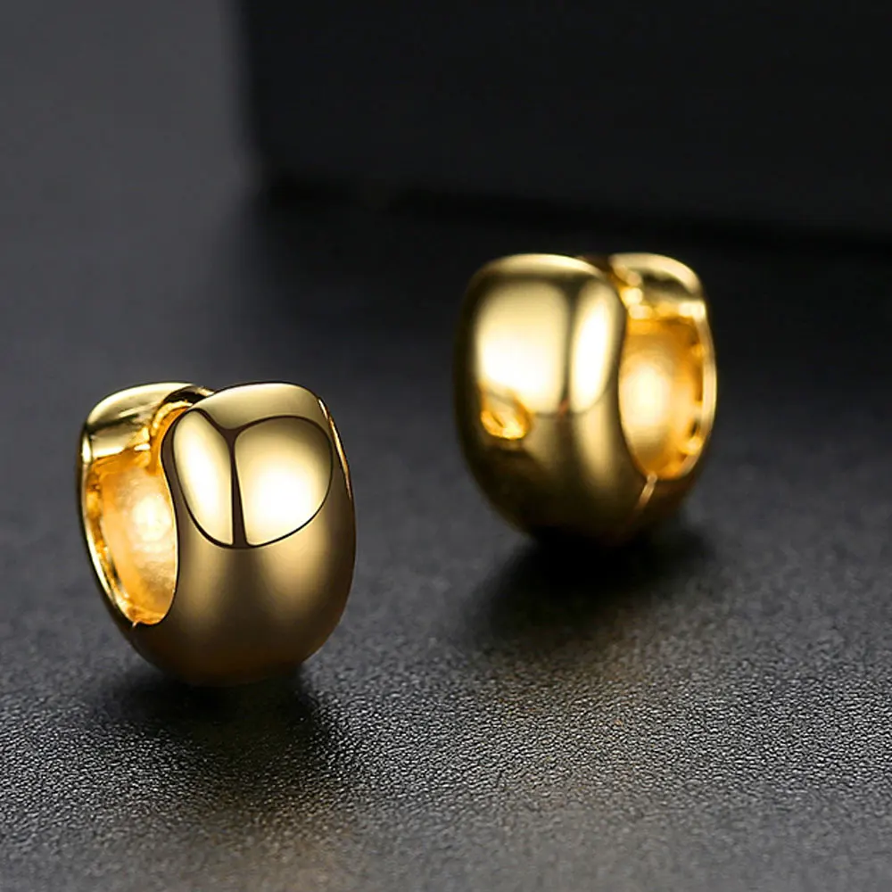 

Fashion Jewelry Gold Color Women Small Hoop Earrings Cute Tiny Huggie Earrings for Girls Gift