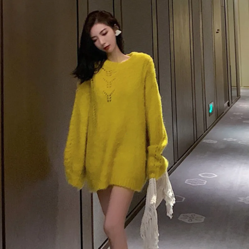 Fashion Tide Autumn And Winter New Fashion Solid Color Round Neck Loose Long Section Thick Warm Wild Plush Sweater Women PB557