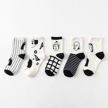 

Men women Funny Socks Cotton People Avatar Cartoon Pattern women's Socks Personality Striped Socks Chaussettes Femmes